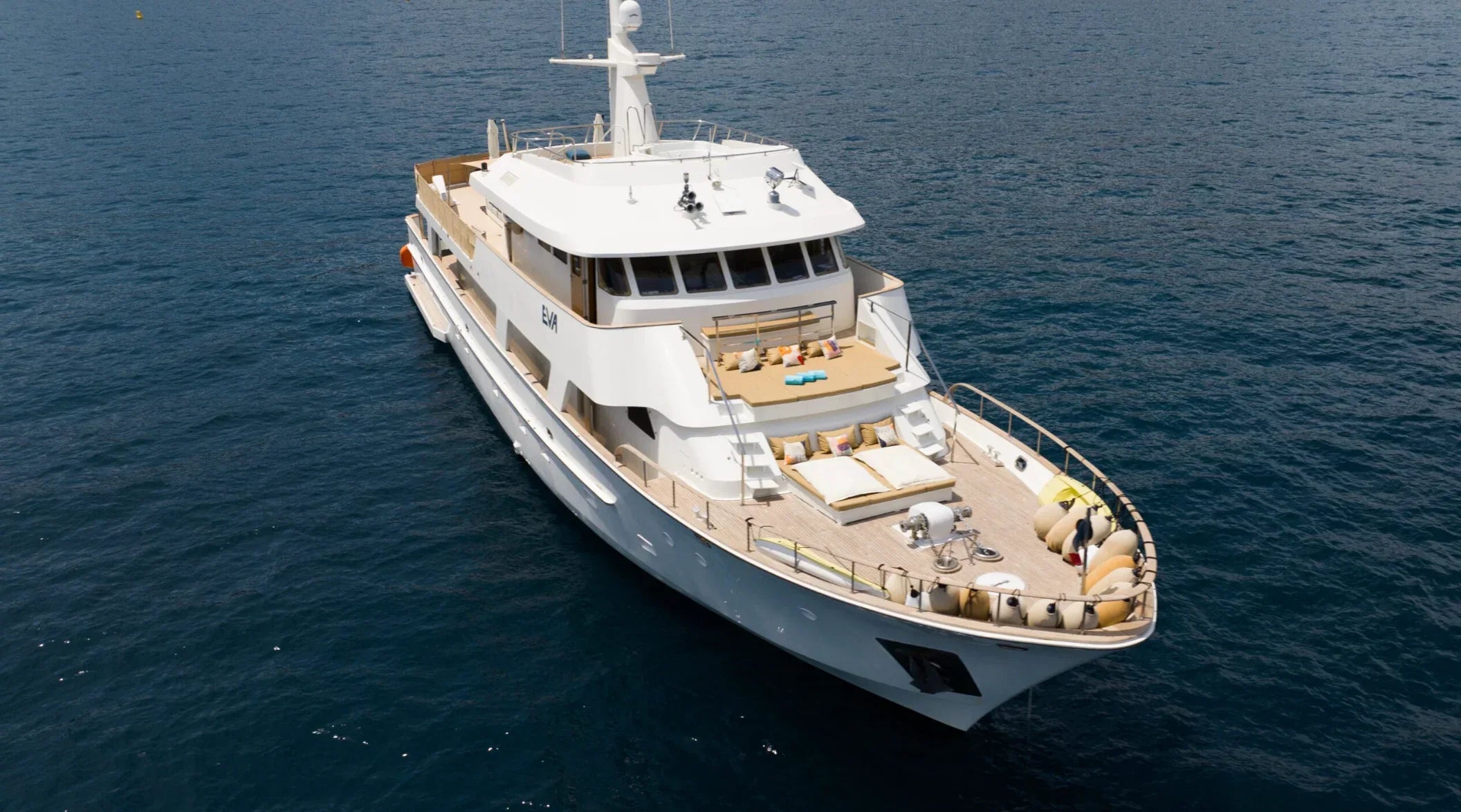 What Makes a Boat Feel “Premium”? It Starts with the Deck - Hxbyx