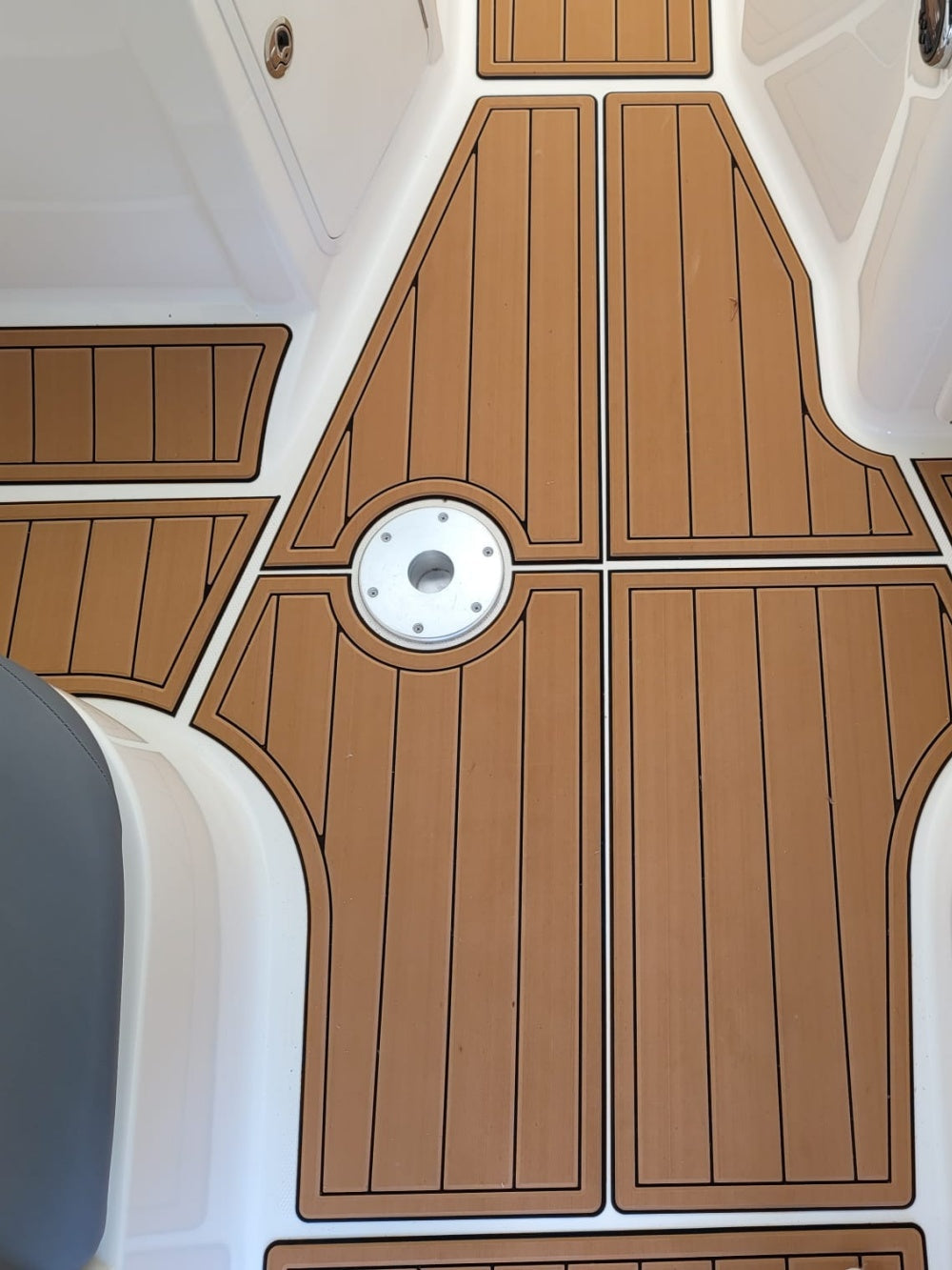EVA Boat Flooring Kit for 2019 Bayliner E7 – Modern Compact Bowrider Marine Flooring & Non Slip Entry Level Family Boat Deck Upgrade - Hxbyx